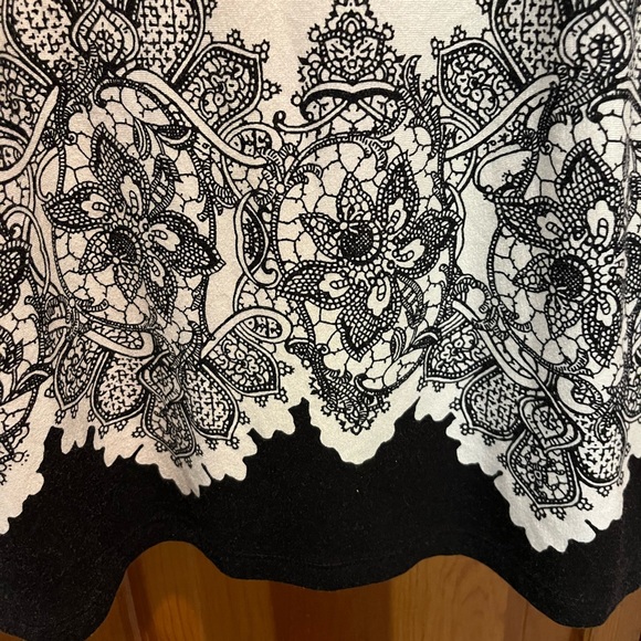 WOMENS CHICO’S 2/L DETAIL TOP - Picture 7 of 8